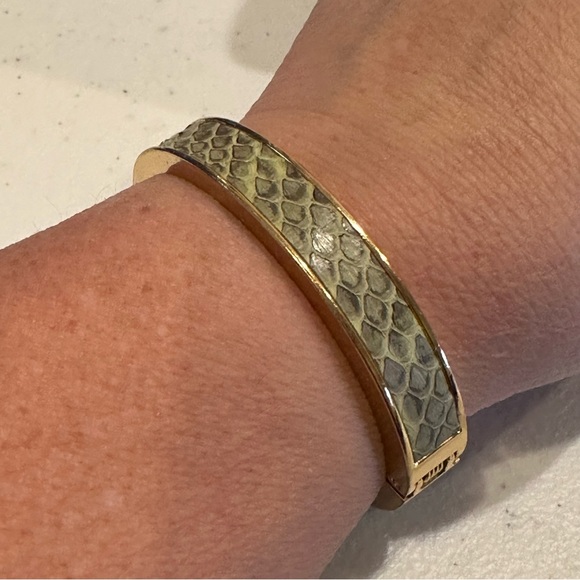 J. Crew Bracelet- Bangle style w/ hinged open.  Gold tone w/ green faux leather - Picture 1 of 13